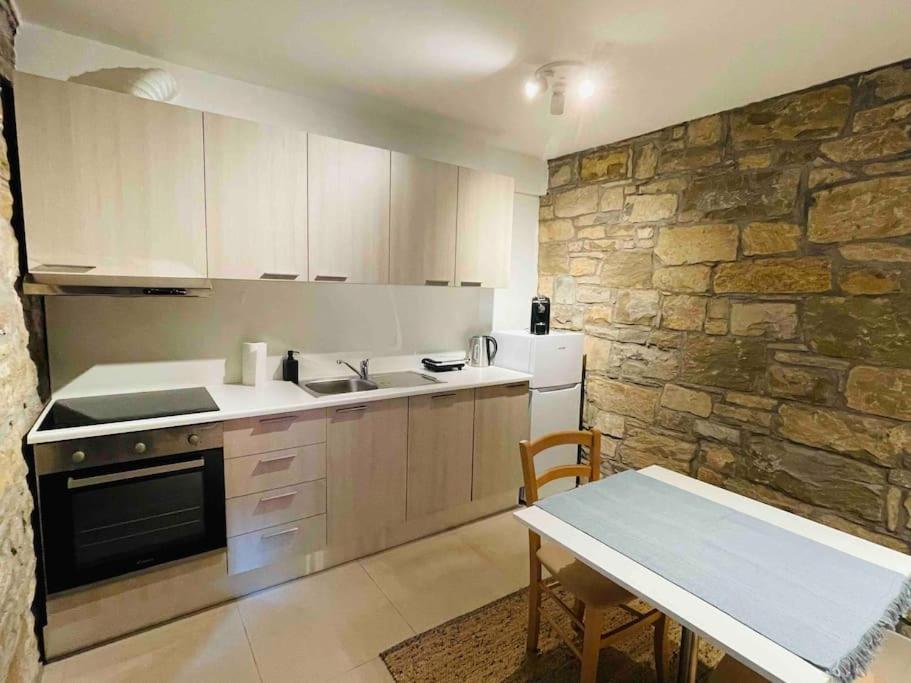 Santomas Apartments Smarje  Bagian luar foto