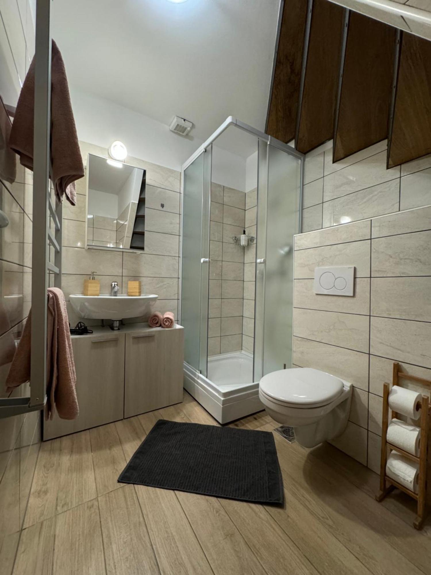 Santomas Apartments Smarje  Bagian luar foto
